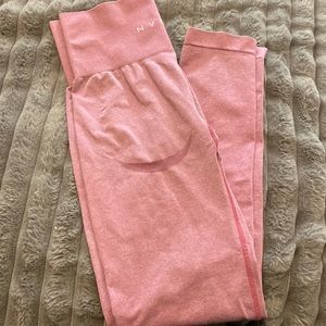 NVGTN Curve Fit Pink Leggings